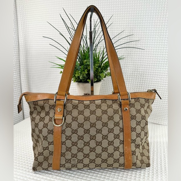 🤎Gucci Abbey Monogram Zip Tote-has wear - Picture 2 of 15